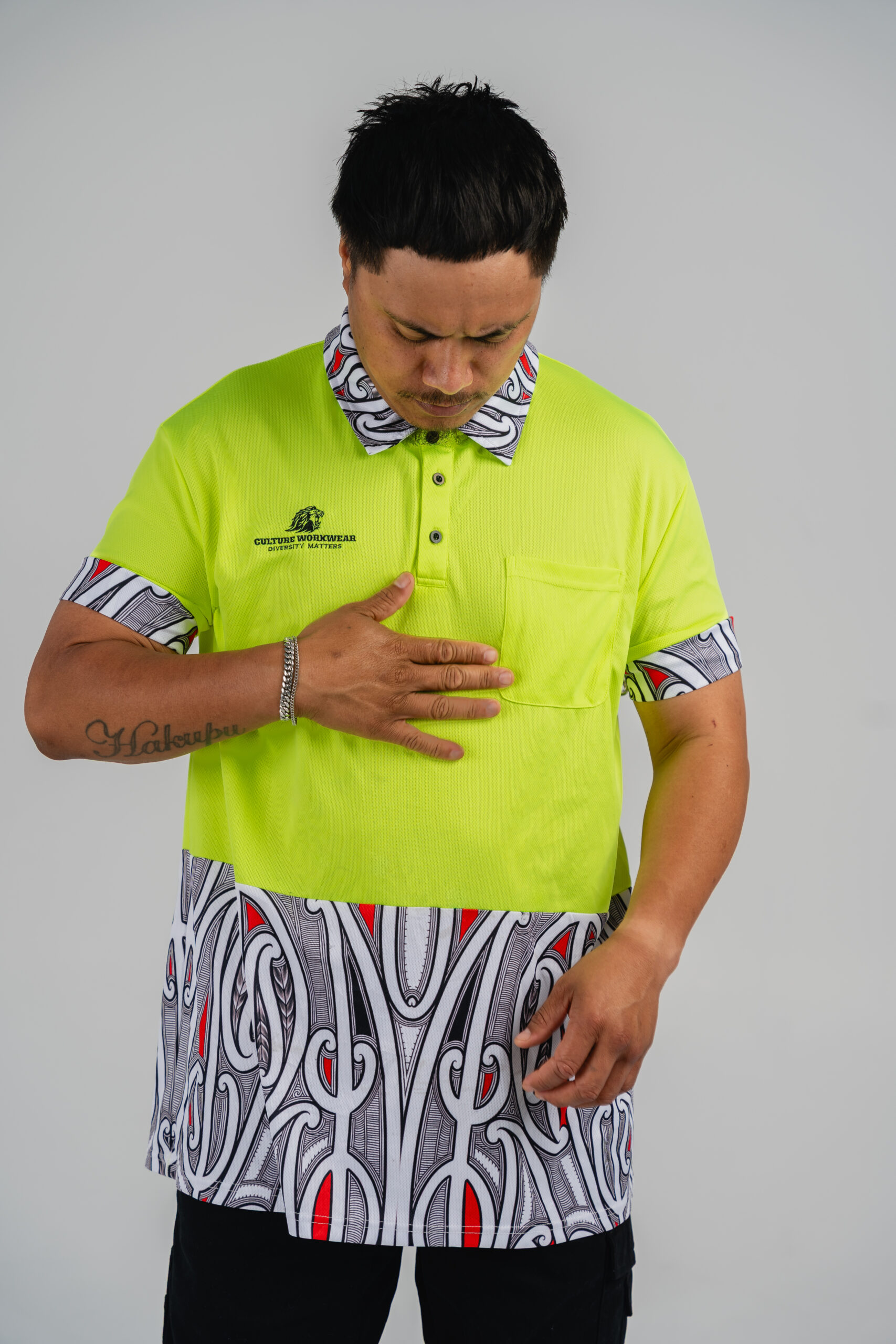Māori Yellow Hi-Vis Polo - Image 3